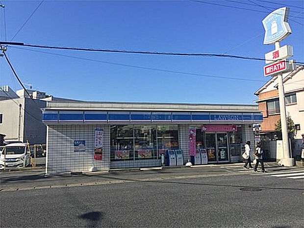 【コンビニエンスストア】ローソン　東松山箭弓町店まで663ｍ