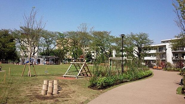 上用賀公園上用賀公園 110m