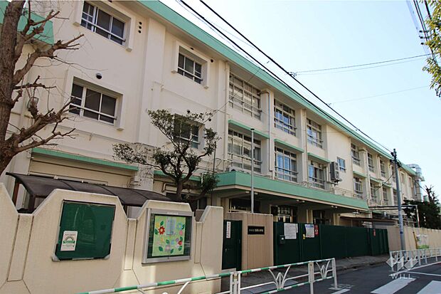 西原小学校[公立]の外観