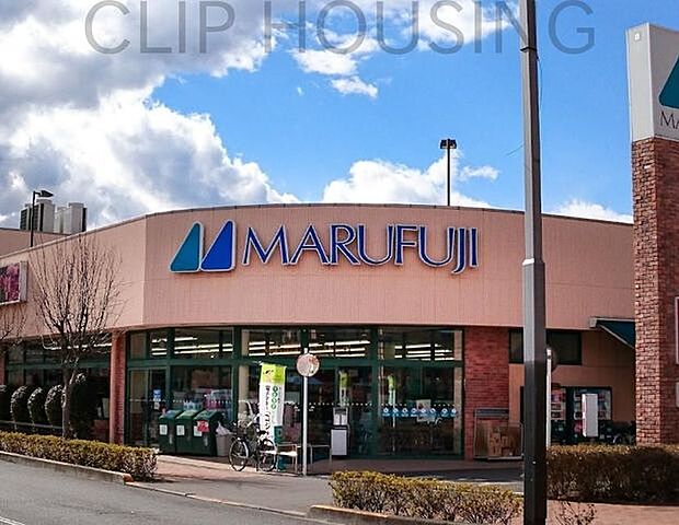 マルフジ昭島市役所通り店 徒歩14分。 1100m