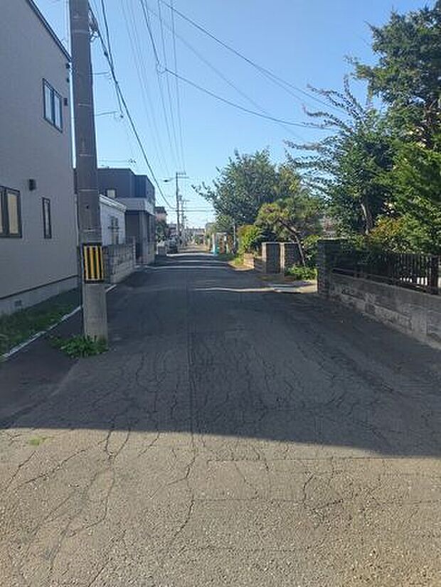 前面道路含む現地写真