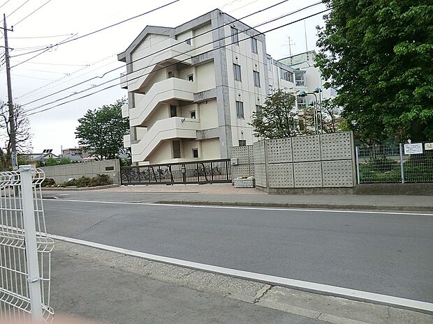 小学校 900m 所沢市立東所沢小学校