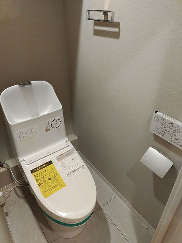 温水洗浄便座でトイレのあとも清潔に保つことができます！