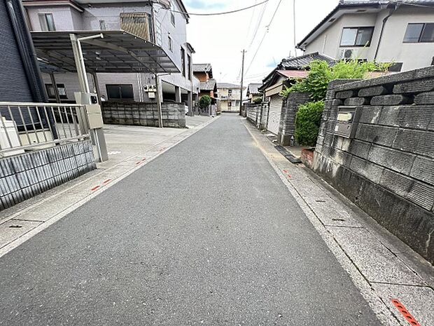 前面道路です。