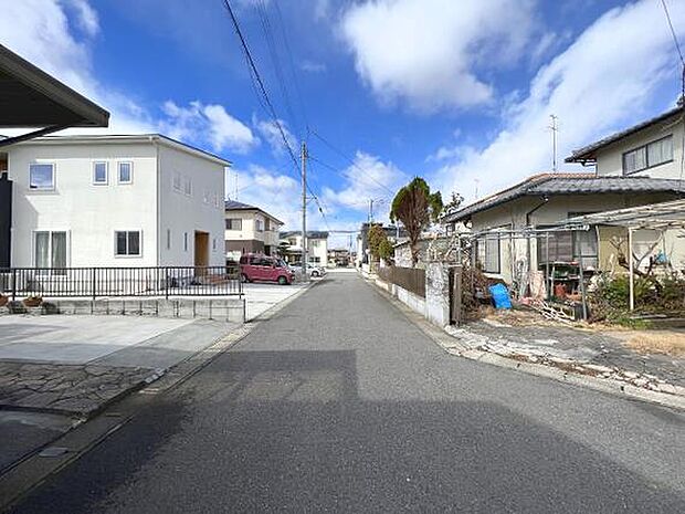 前面道路です。