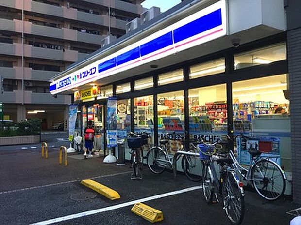 ローソン・スリーエフ川口二丁目店まで376m（徒歩5分）