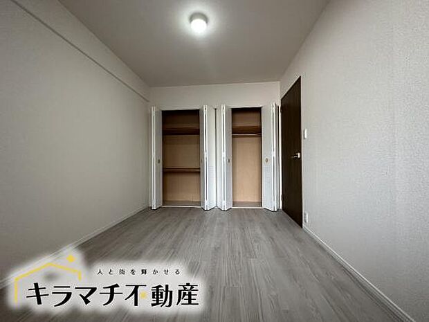 各部屋に収納もあるから、荷物の多いご家族も安心ですね♪