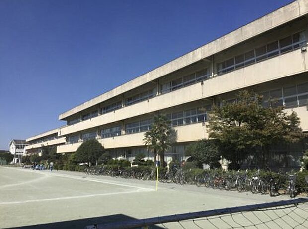 【中学校】本庄市立　本庄南中学校まで1212ｍ