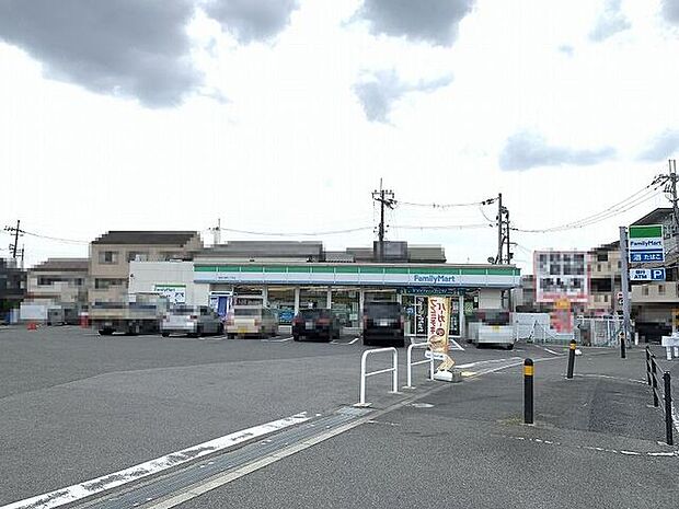 ファミリーマート寝屋川高柳二丁目店