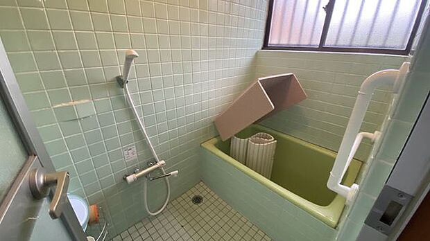 浴室暖房や乾燥、換気、涼風機能付き。