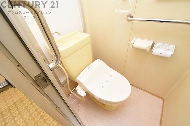 シンプルで使いやすいトイレです