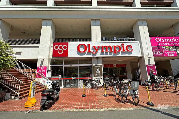 オリンピック(長原店)の外観