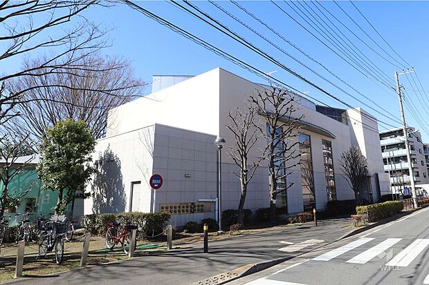 鎌田図書館の外観