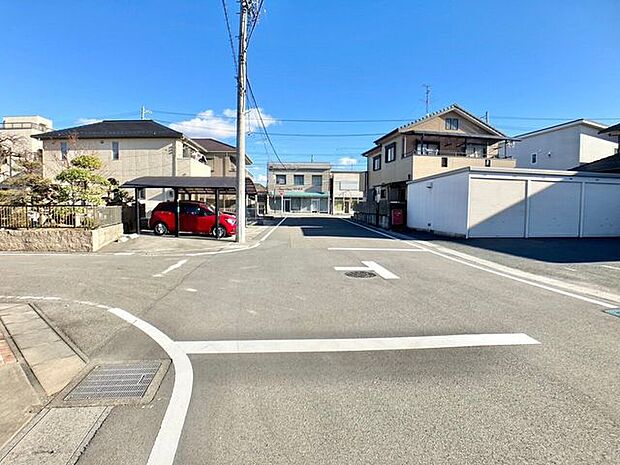 前面道路含む現地写真