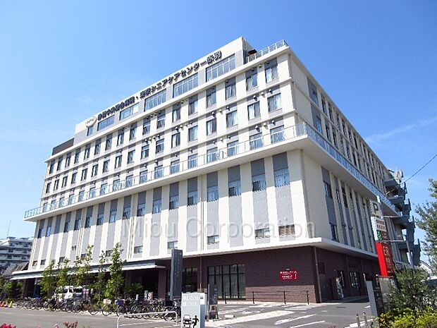 赤羽駅南口から志茂に移転してきました総合病院です。