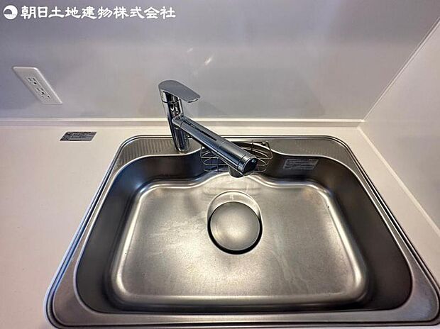 浄水器付き水道でお料理にも安心してお使いいただけます。