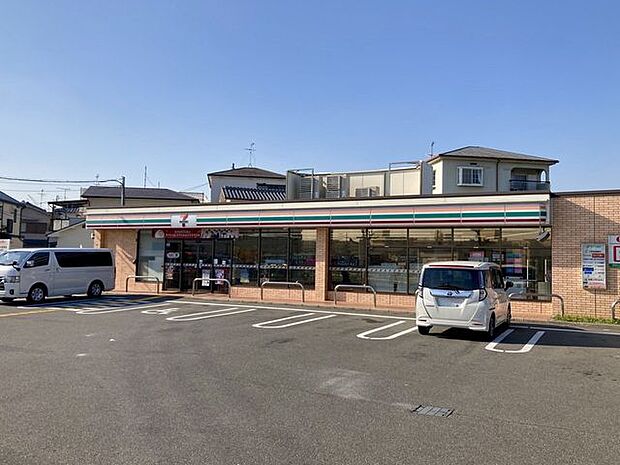 セブン-イレブン 茨木奈良町店 360m