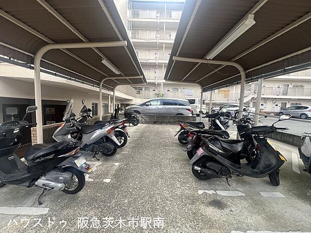 バイク置場