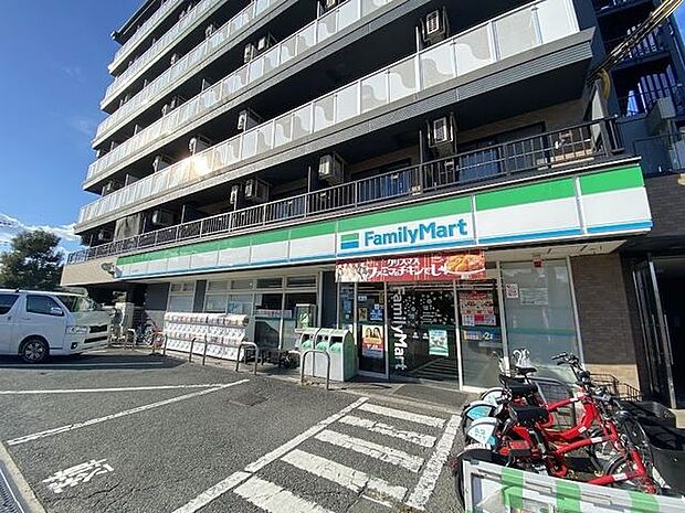 ファミリーマート 此花島屋店 1080m