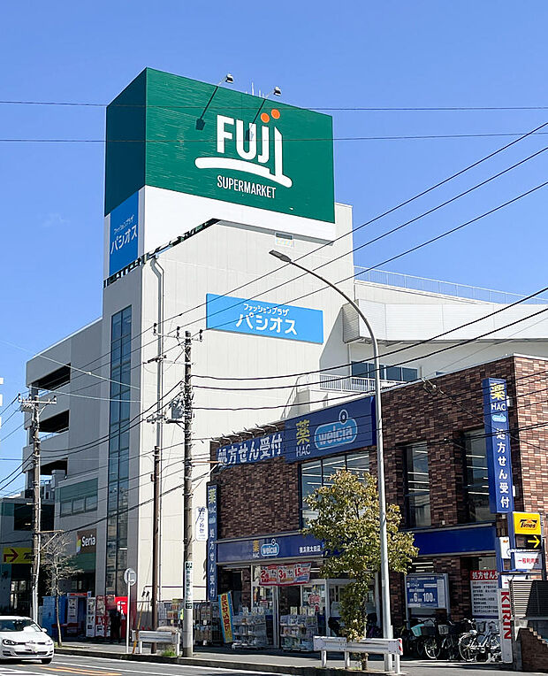 ■フジ横浜南店…徒歩9分(650m)