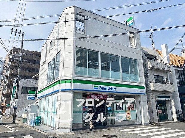 コンビニ ファミリーマート　仁川駅前店 1100m