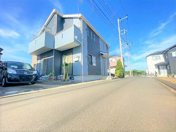 陽当たり良好のゆったり4LDK。駐車場付きでご家族でのお住まいにもおすすめです。