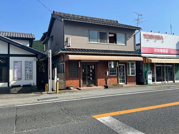 ＼自然豊かな環境♪郵便局となり♪国道沿いで店舗にもおすすめ／　