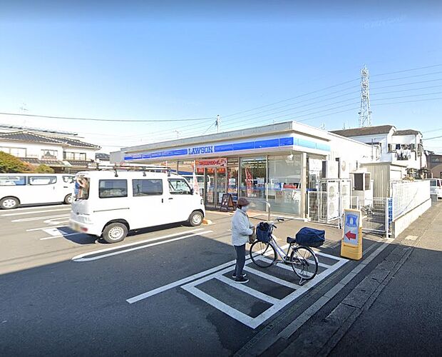 【コンビニエンスストア】ファミリーマート　深見西一丁目店まで466ｍ