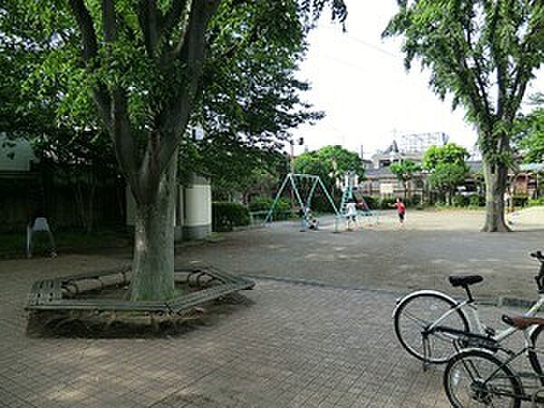 深沢四丁目公園