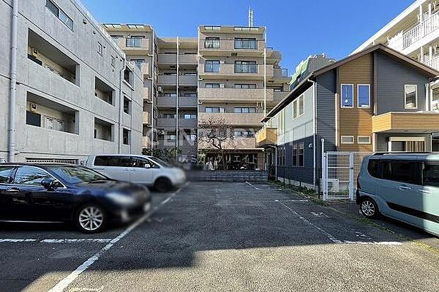 建物外観（バルコニー側より撮影）