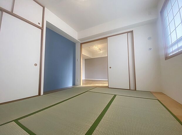 『和室』Japanese style♪柔らかな畳と和の匂いが落ち着きます。リビングに隣接しており用途も様々です。
