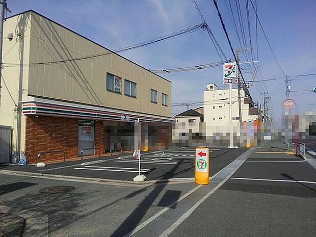 セブンイレブン堺浅香山町3丁店まで750m