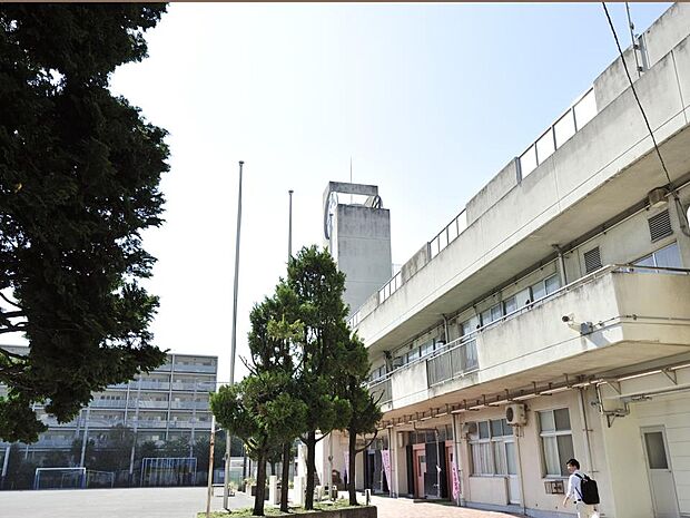 横浜市立南太田小学校　450m　 