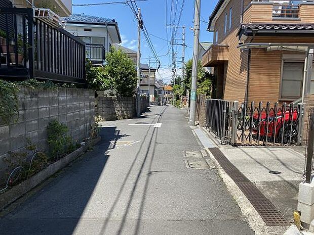 駅に近いですが、のんびりしたロケーションです