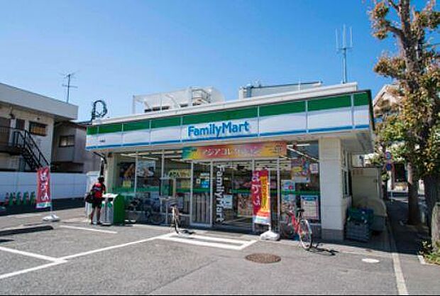 ファミリーマート大磯店まで786m