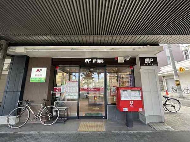 京都堀川下長者町郵便局まで759m