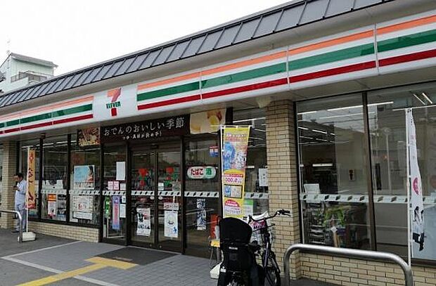 セブンイレブン京都山ノ内赤山町店まで78m