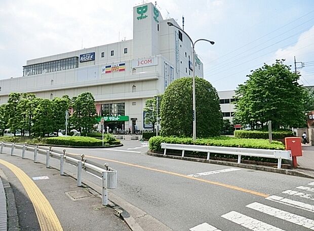 サミットストア柳瀬川駅前店まで1273m