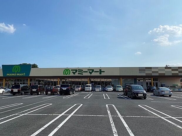 マミーマート栗橋店（810m）