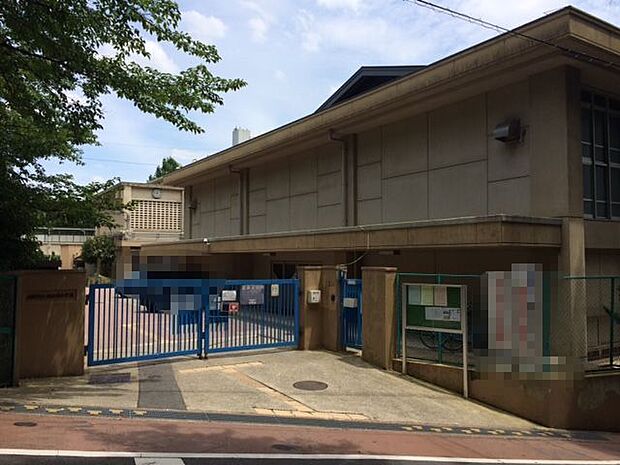 京都市立桃山東小学校