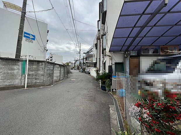 売主様居住中に付、内装写真撮影を控えさせて頂いております。