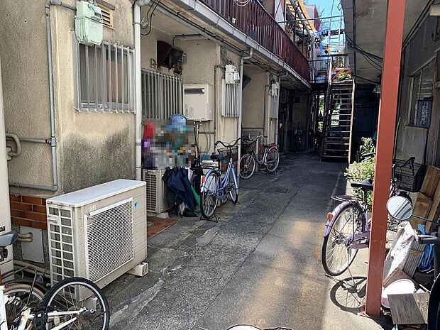 久宝寺緑地まで徒歩１４分ですよ！お子様の遊び場にも困りませんね！