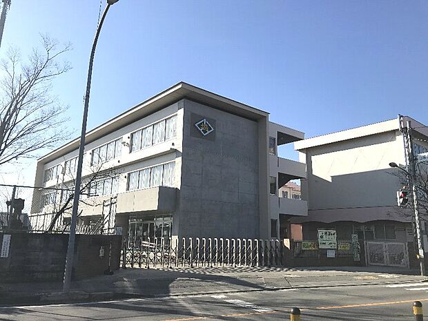 山城小学校1356ｍ