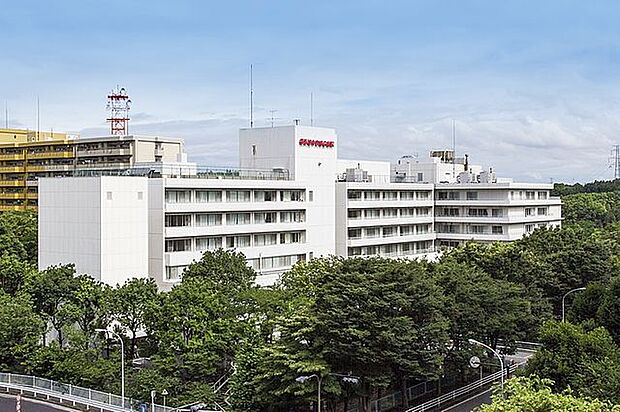 横浜旭中央総合病院 徒歩27分。 2120m