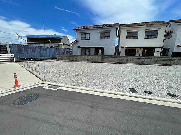 くすりのレデイ垣生店まで約500ｍ♪