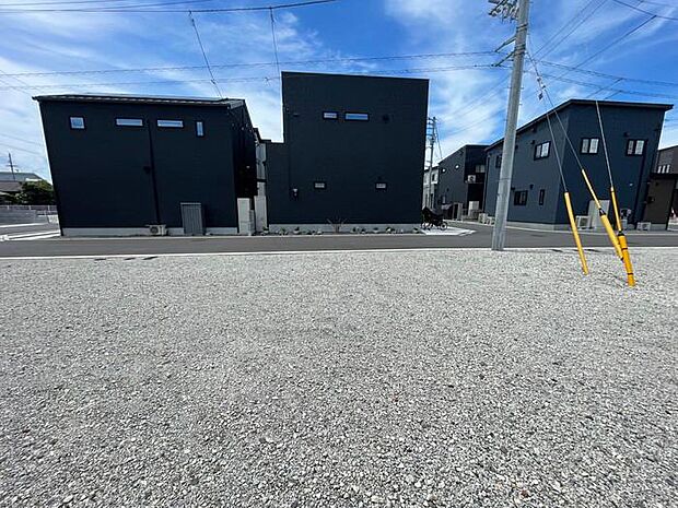 更地の状態ですので、土地の状態が確認できて安心です♪