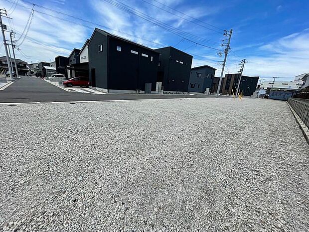 更地の状態ですので、土地の状態が確認できて安心です♪
