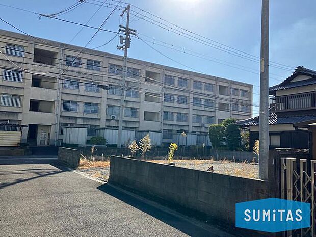 B号地は土地約34坪!東南角地です♪