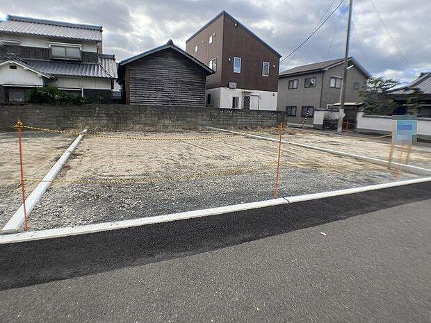 少し歩けば田んぼが広がる緑豊かなエリアでもあります!のんびりお散歩もおススメです♪