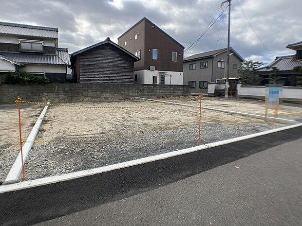 JR伊予和気駅まで徒歩4分ですので、通勤通学便利♪